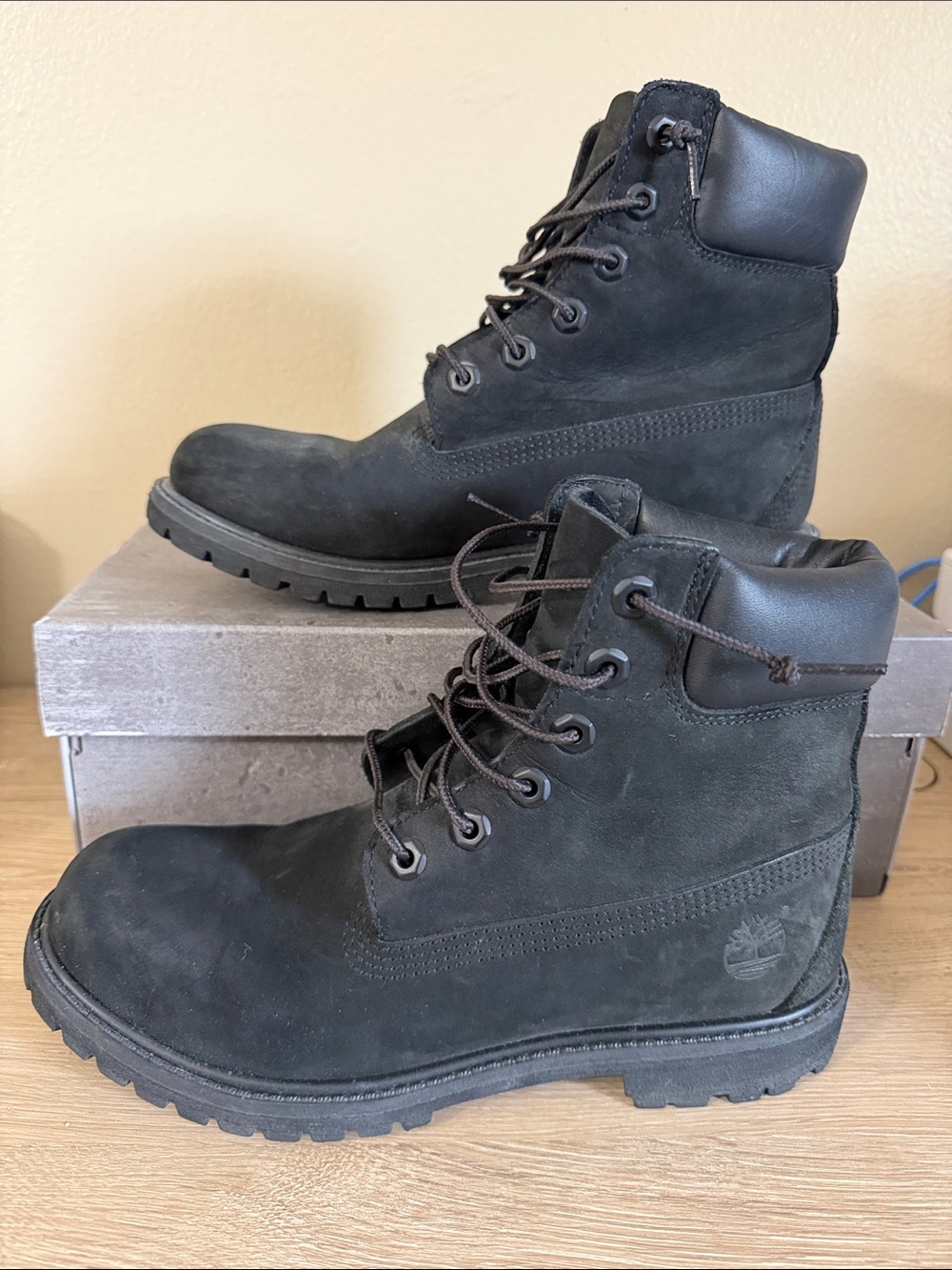 Timberland Men's Black Nubuck Lace-Up Work Boots